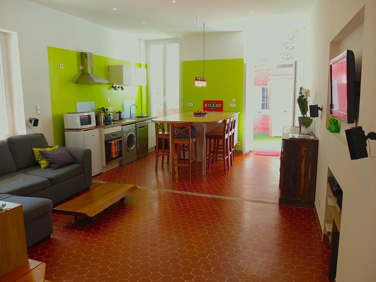Loft Provencal Apartment Salernes Exterior photo